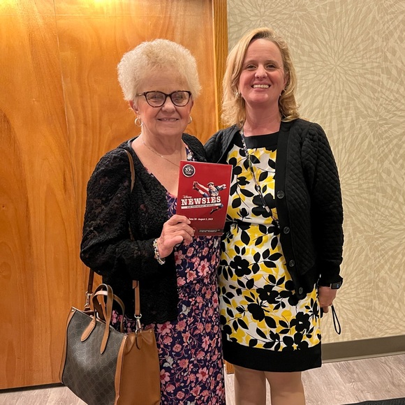 Meet your Posher, Lady Pope. - Picture 10 of 10